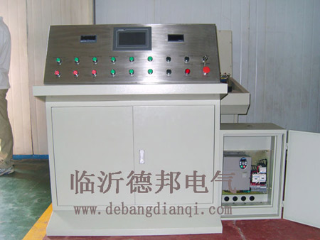 PLC、觸摸屏控制系統(tǒng)210