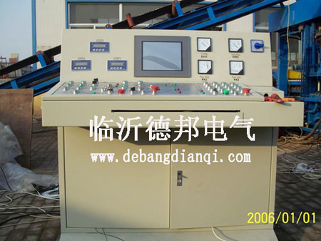 PLC、觸摸屏控制系統(tǒng)214